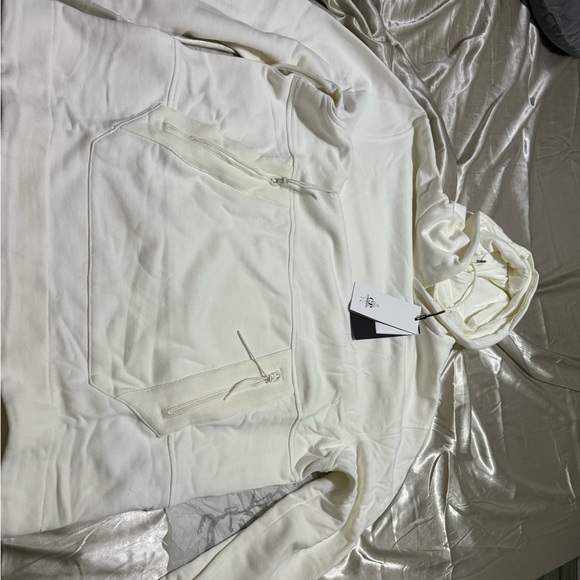 Chester Perry ( CP Company) diagonal white fleece hoodie brand new never worn - Picture 4 of 5